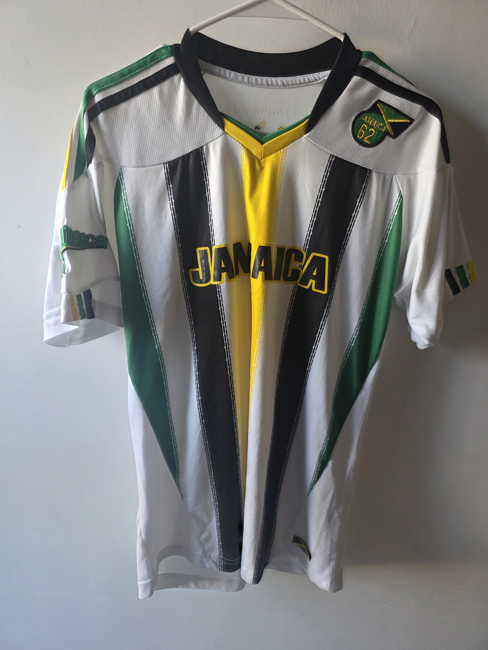 Vintage Jamaica Soccer Jersey White Green Yellow #10 Reggae Football Shirt M